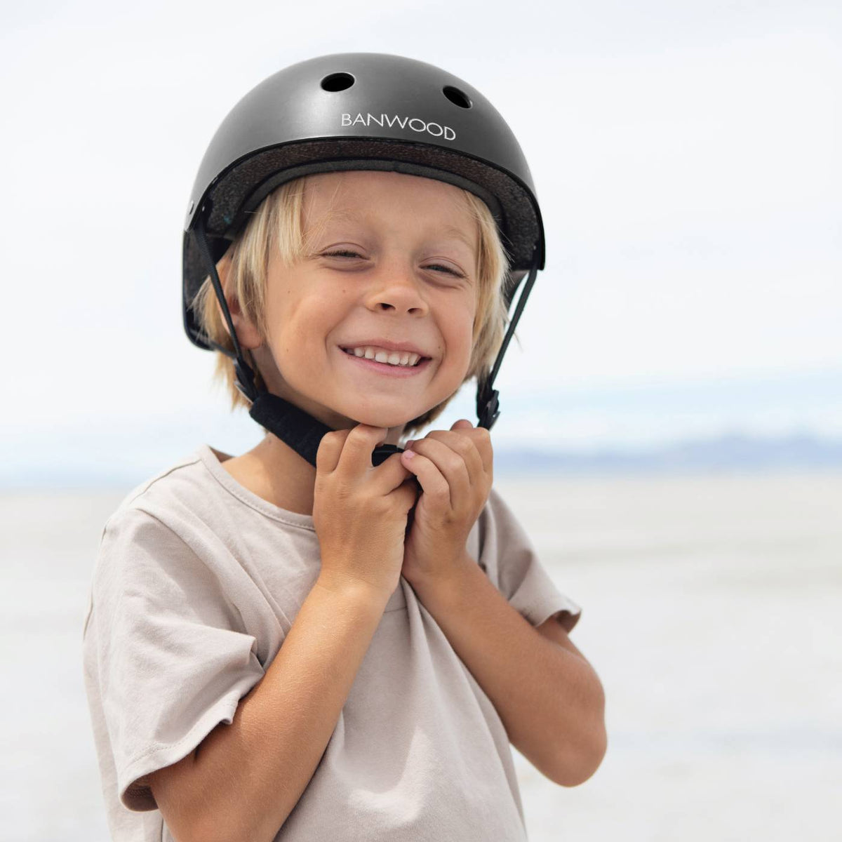 Banwood kids bike helmet