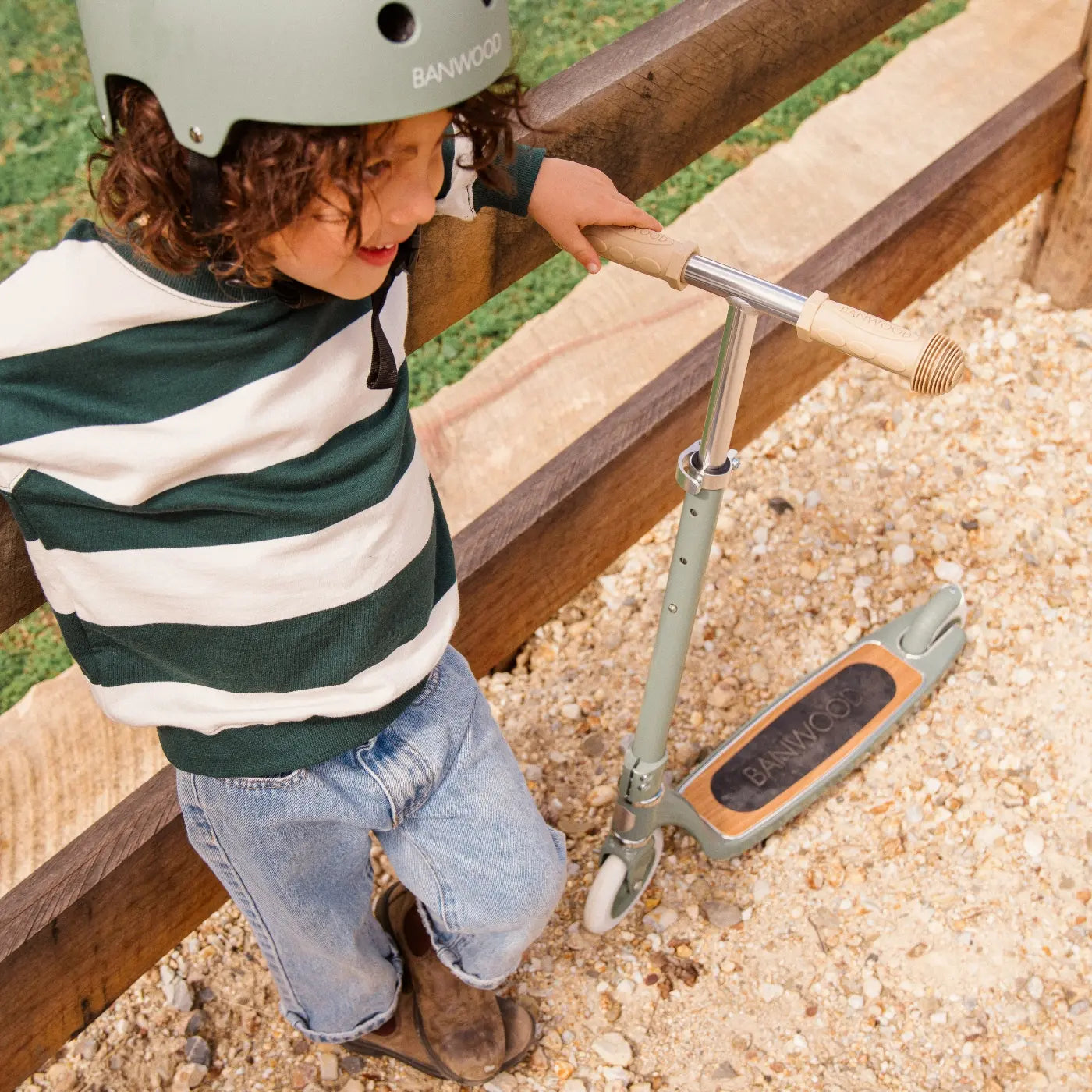 Maxi Scooter Banwood – Forest St